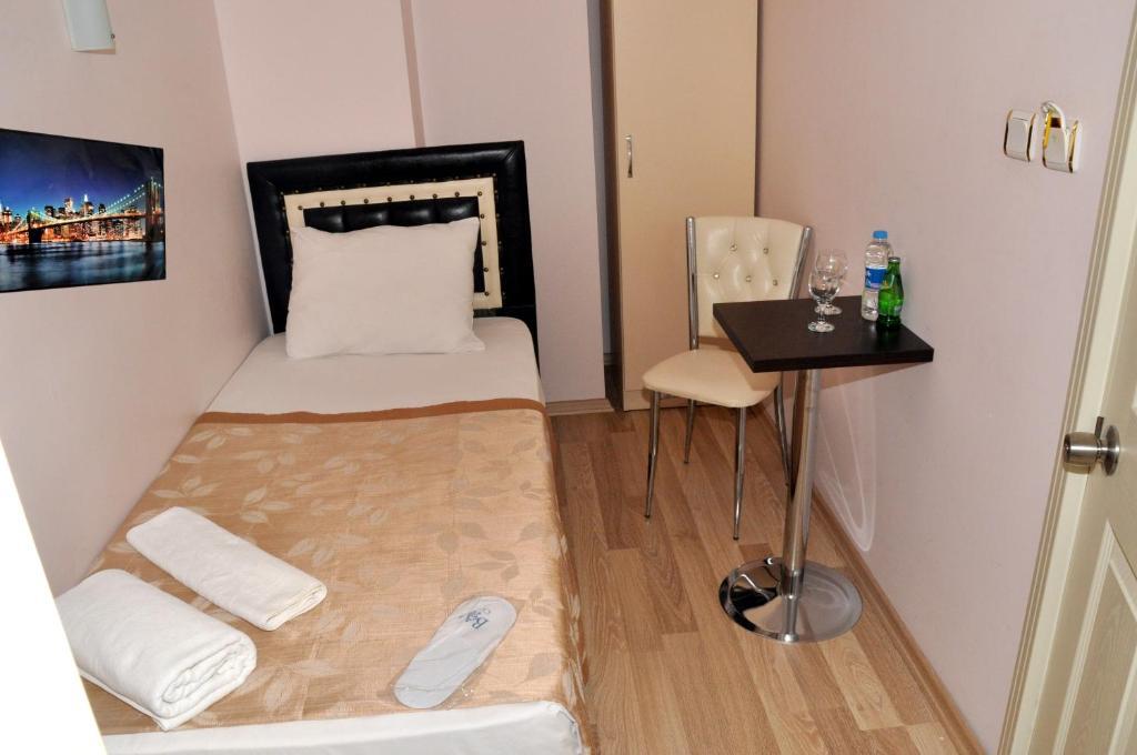 Bade 2 Hotel Κωνσταντινούπολη Δωμάτιο φωτογραφία