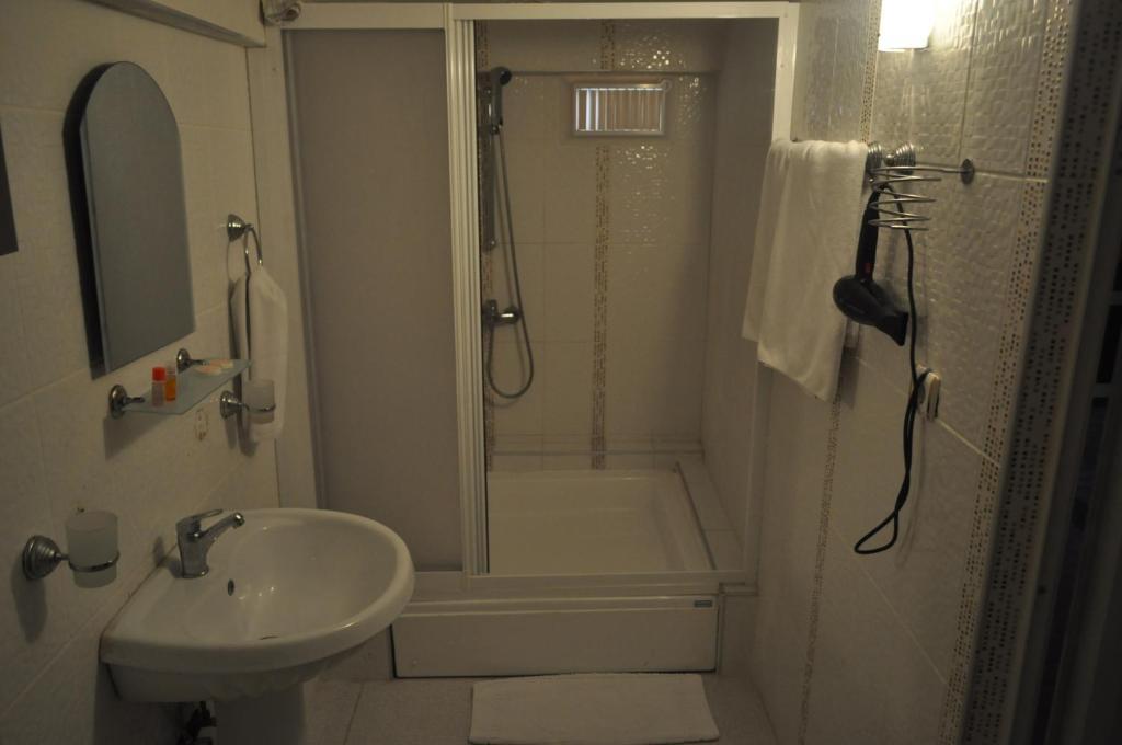 Bade 2 Hotel Κωνσταντινούπολη Δωμάτιο φωτογραφία